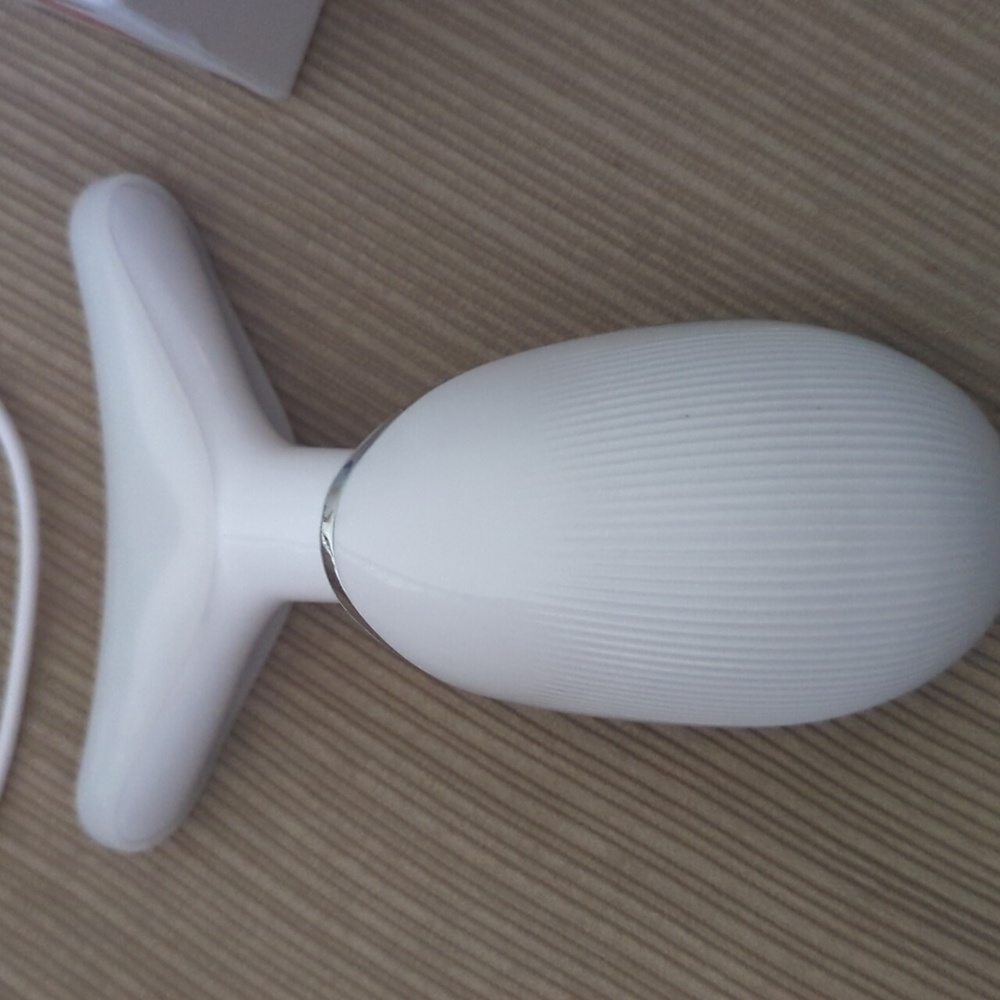 Intense Pulsed Light Wrinkle Reducing Instrument - Picture 2 of 8